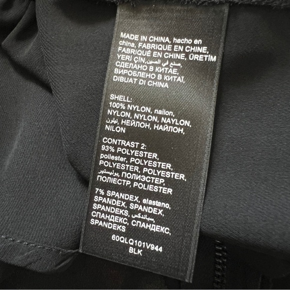 BEBE Hi Lo Tunic Top Long Sleeve Back Zip Black Size Medium NWT - Picture 10 of 10